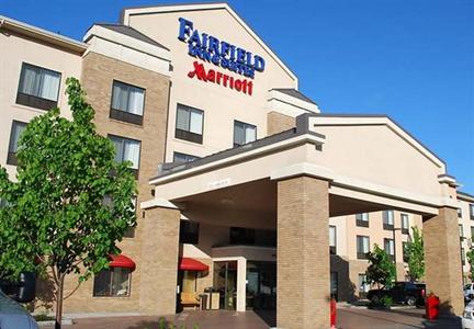 фото отеля Fairfield Inn & Suites Kelowna