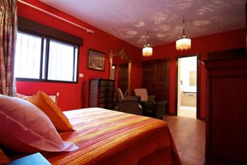 фото отеля Apartamentos Turisticos La Santa Cruz Almunecar