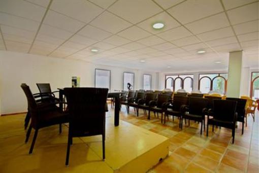 фото отеля Apartamentos Turisticos La Santa Cruz Almunecar