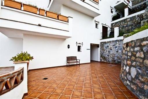 фото отеля Apartamentos Turisticos La Santa Cruz Almunecar