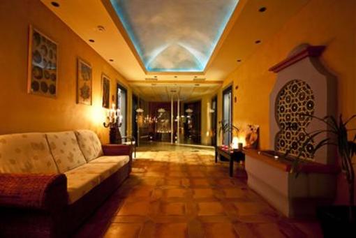 фото отеля Apartamentos Turisticos La Santa Cruz Almunecar