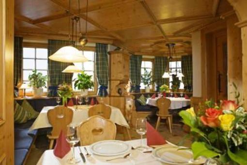 фото отеля Hotel Gasthof zur Burg