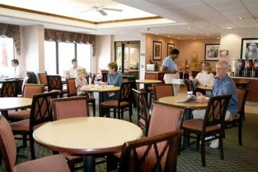 фото отеля Hampton Inn Santee