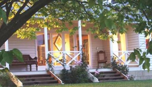фото отеля Rosefield Bed and Breakfast
