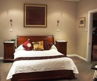 фото отеля Rosefield Bed and Breakfast
