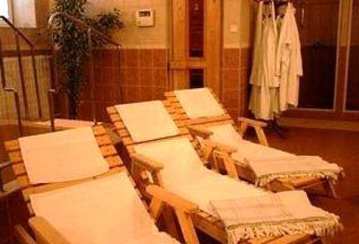 фото отеля Hotel Hubert Nove Zamky