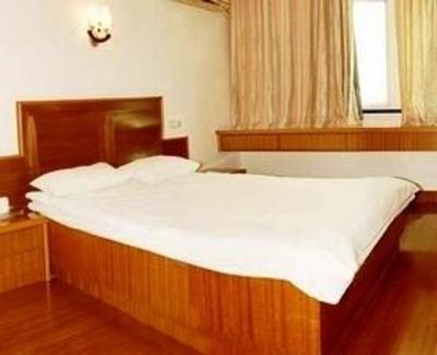 фото отеля Guangyuan Hotel Tongxiang