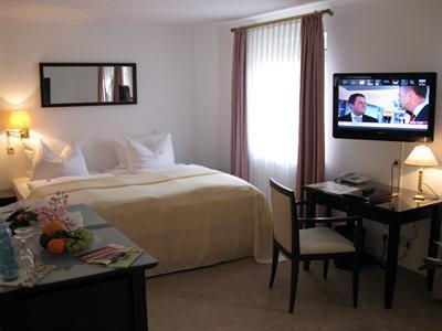 фото отеля Atrium Hotel Amadeus