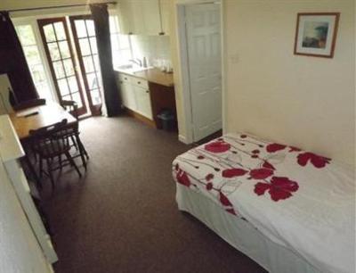 фото отеля The Tom Mogg Inn