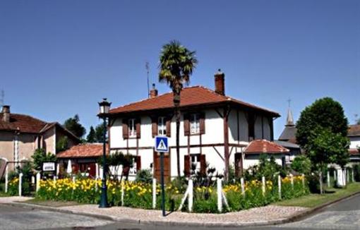 фото отеля La Ferme Bed and Breakfast Mezos