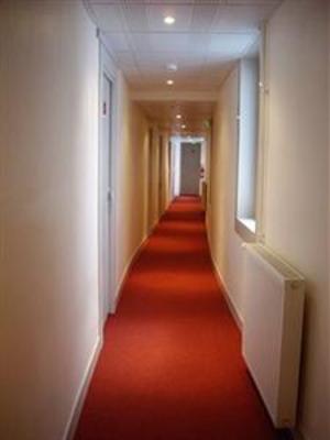 фото отеля Hotel Le Carnot Bolbec