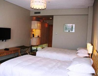 фото отеля Eergu'Na Hotel - Ergun City