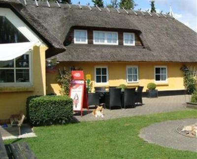 фото отеля Omme A Camping and Cottages