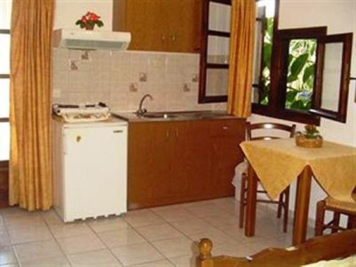 фото отеля Kiveli Apartments