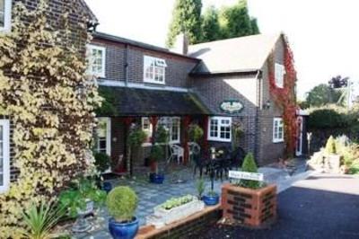 фото отеля The Chestnuts Guest House Atherstone