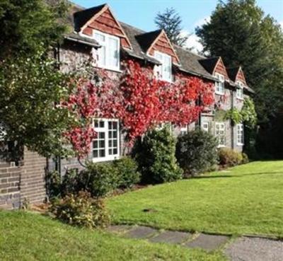 фото отеля The Chestnuts Guest House Atherstone
