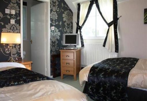 фото отеля The Chestnuts Guest House Atherstone