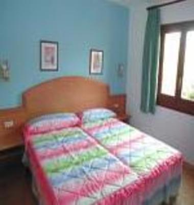 фото отеля Fiesta Park Apartments Menorca