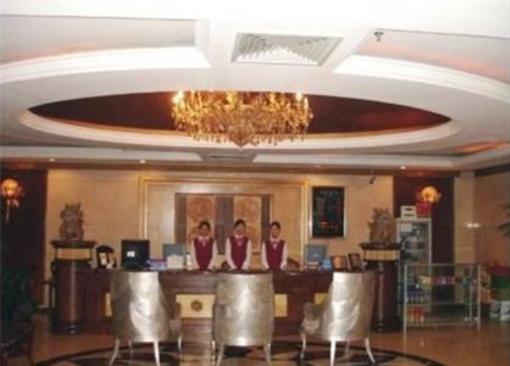 фото отеля Zhongyi Commercial Hotel