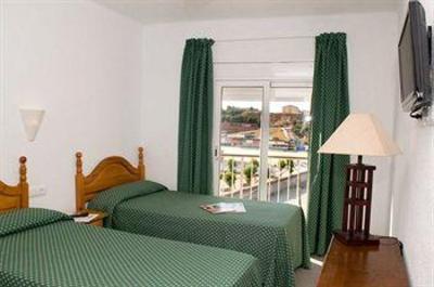 фото отеля Isabel Hotel Blanes