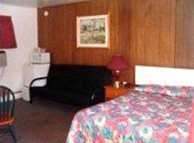 фото отеля The Shoreland Motel