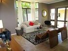фото отеля Rainforest Apartments Mission Beach