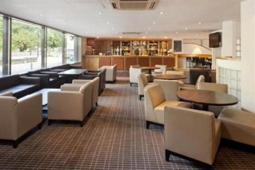 фото отеля Holiday Inn Cardiff City Centre