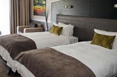 фото отеля Black Mountain Leisure & Conference Hotel