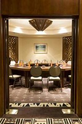 фото отеля Black Mountain Leisure & Conference Hotel