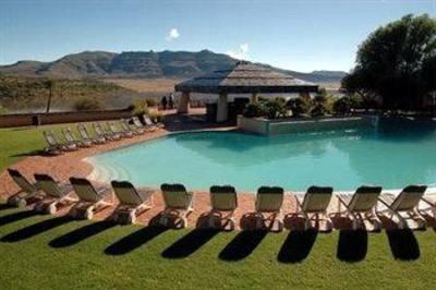 фото отеля Black Mountain Leisure & Conference Hotel