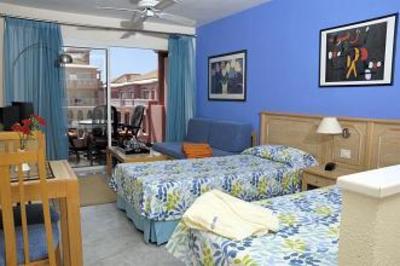 фото отеля Mar Ola Park Apartments