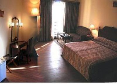 фото отеля Hotel Lindsay Kolkata