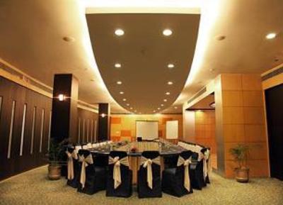 фото отеля Hotel Lindsay Kolkata