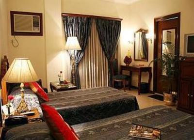 фото отеля Hotel Lindsay Kolkata