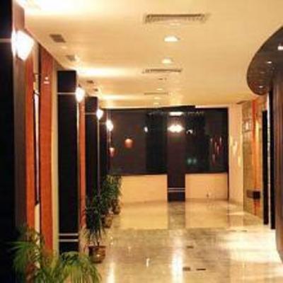 фото отеля Hotel Lindsay Kolkata