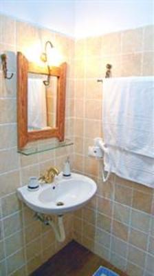 фото отеля Nimbus Guesthouse