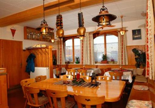 фото отеля Hotel Gasthof zum Neubau