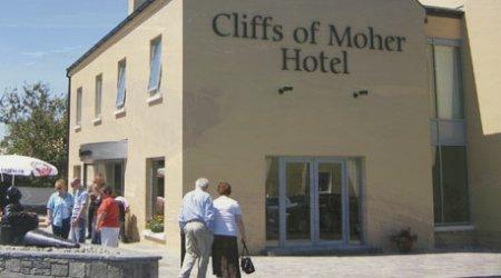 фото отеля Cliffs of Moher Hotel