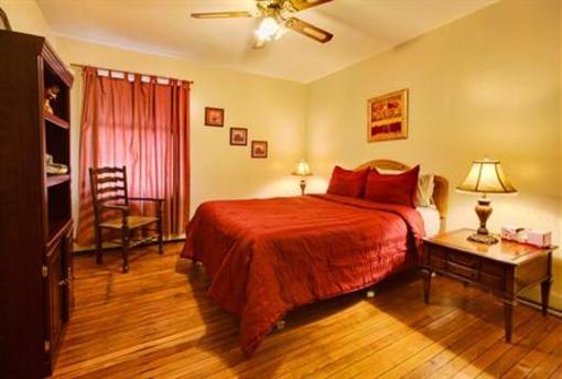 фото отеля Margaretville Suites on Main
