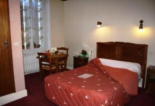 фото отеля Logis Les Voyageurs