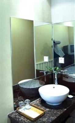 фото отеля Dashiqiao Jinyang Hotel Yingkou Railway Station
