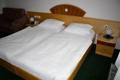 фото отеля Garni Hotel Zvon