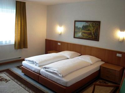 фото отеля Hotel Alexander Buchenbeuren
