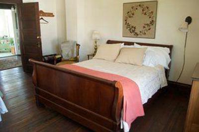 фото отеля Sweet Magnolia Bed and Breakfast