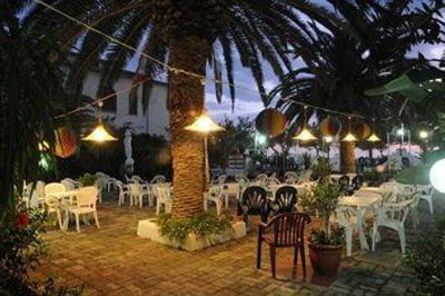 фото отеля Hotel Mondial Praia a Mare