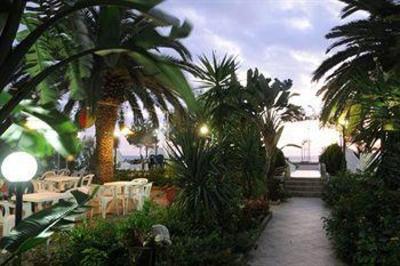 фото отеля Hotel Mondial Praia a Mare