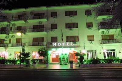фото отеля Hotel Mondial Praia a Mare