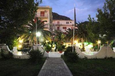 фото отеля Hotel Mondial Praia a Mare