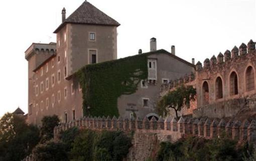 фото отеля Castell de Riudabella