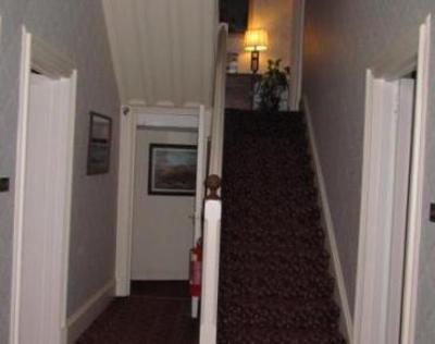 фото отеля Glengarry Guest House